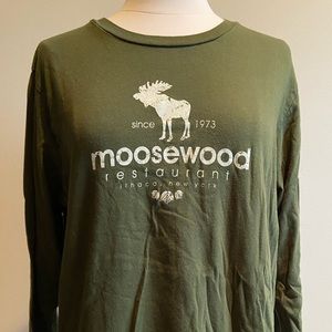 Moosewood graphic long sleeve T shirt